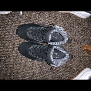 Retro 10 Stealths